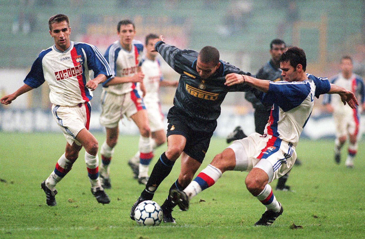 Ronaldo contre l'OL en 1997 / © Photo Archives Progrès Richard MOUILLAUD